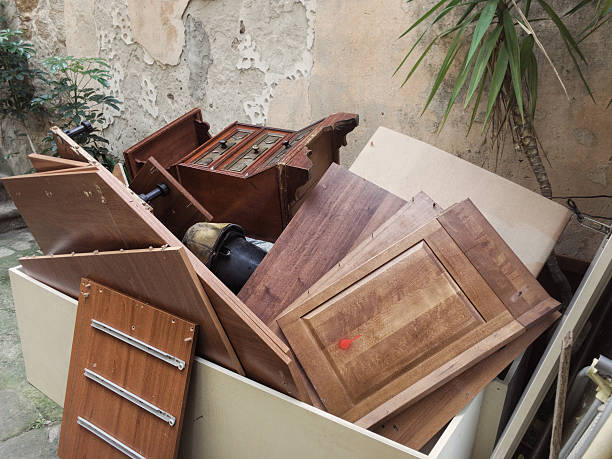 Best Estate Cleanout Services  in Calverton, NY